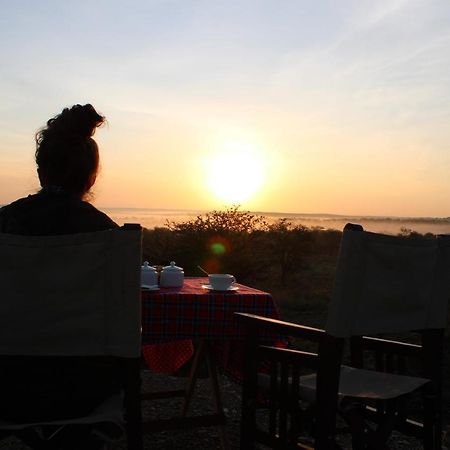 Osero Serengeti Luxury Tented Camp Banagi 외부 사진